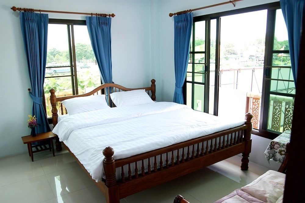 Loy Manee House Bed & Breakfast Phra Nakhon Si Ayutthaya Exterior foto