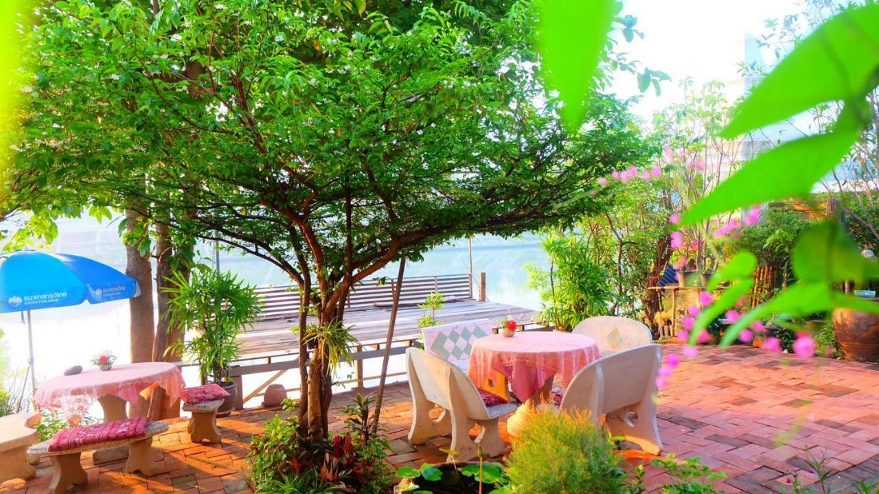 Loy Manee House Bed & Breakfast Phra Nakhon Si Ayutthaya Exterior foto